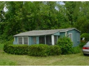 423 West Shore Road