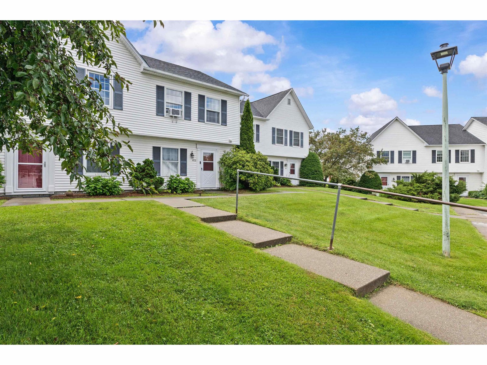 423 Westview Circle