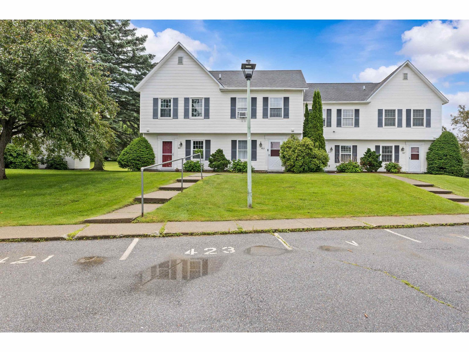 423 Westview Circle
