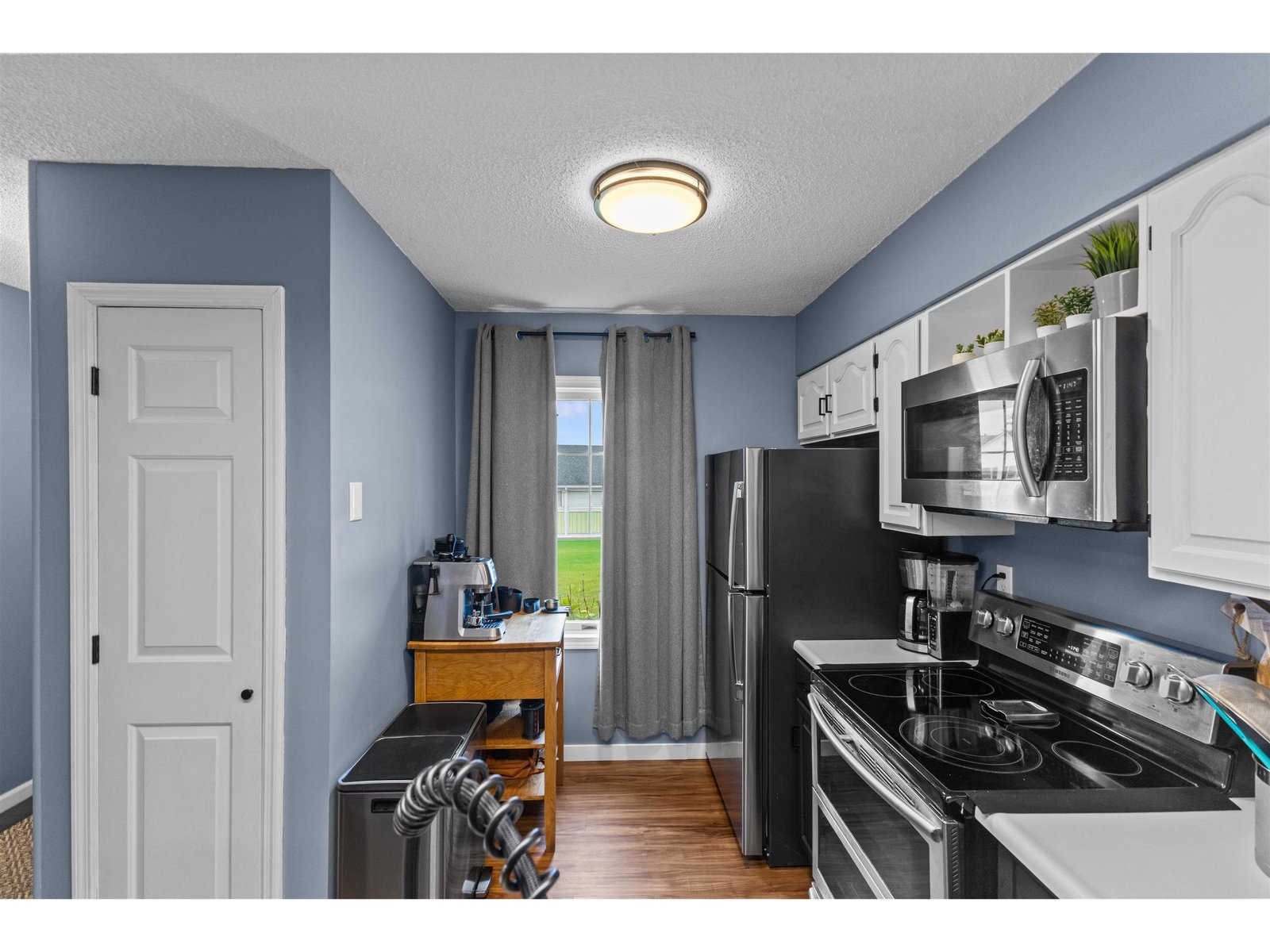423 Westview Circle