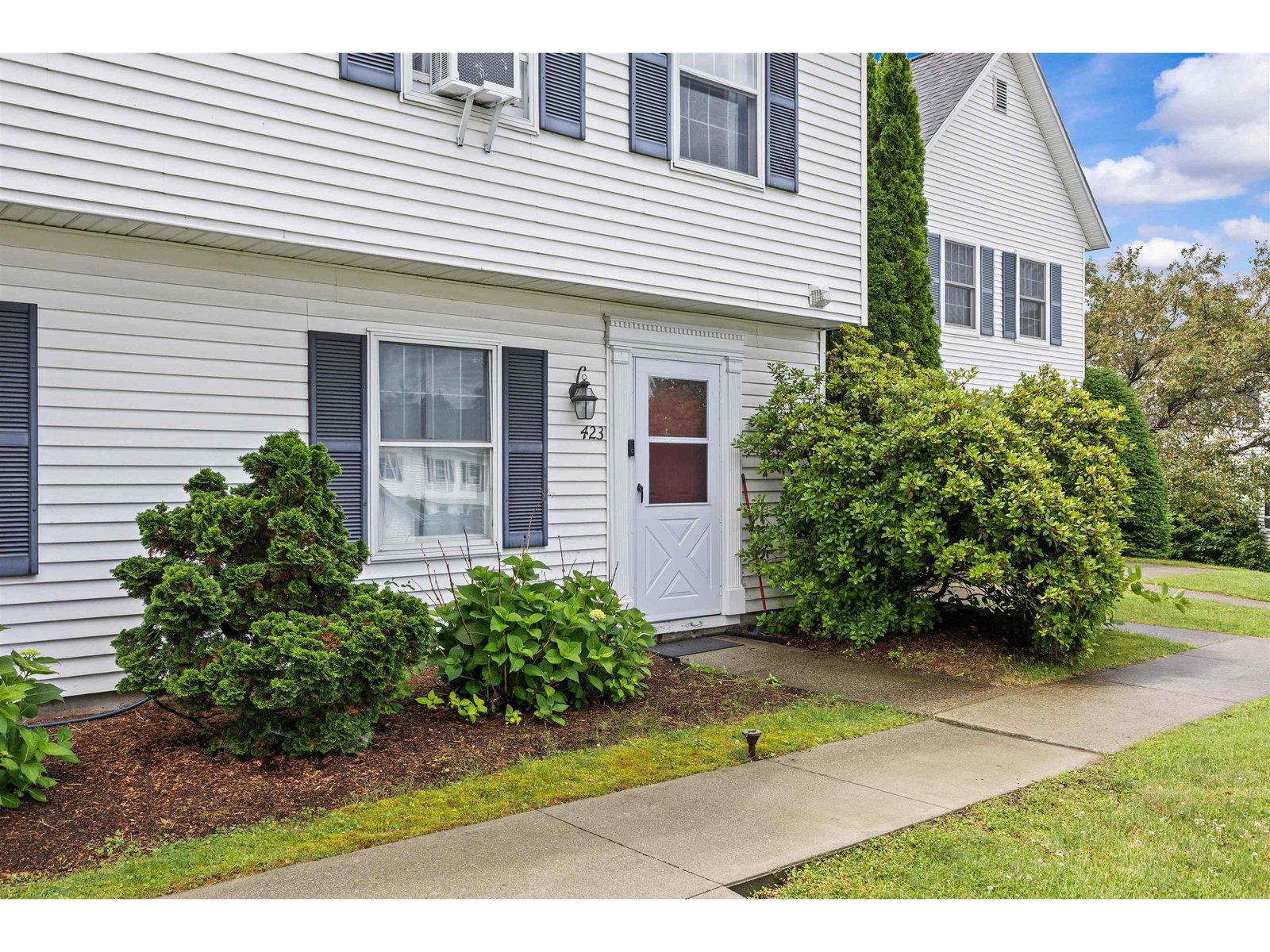 423 Westview Circle