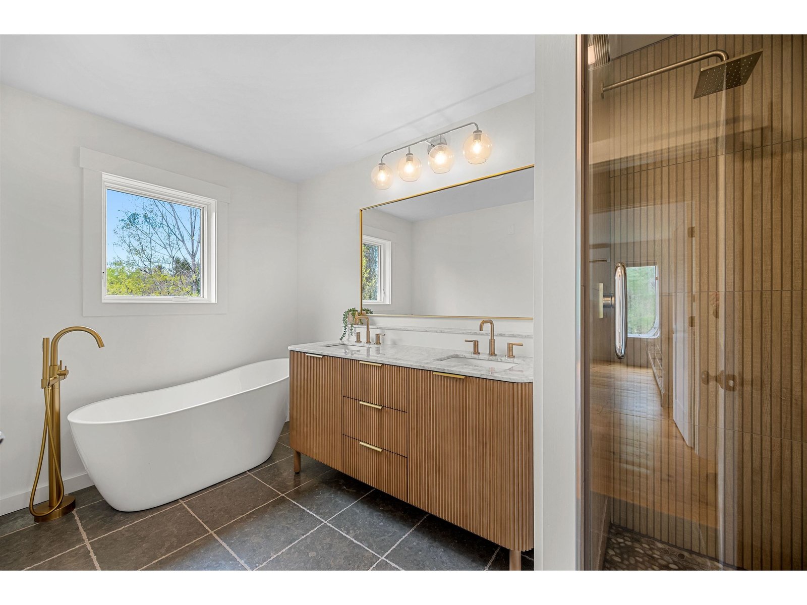 4232 Elmore Mountain Road