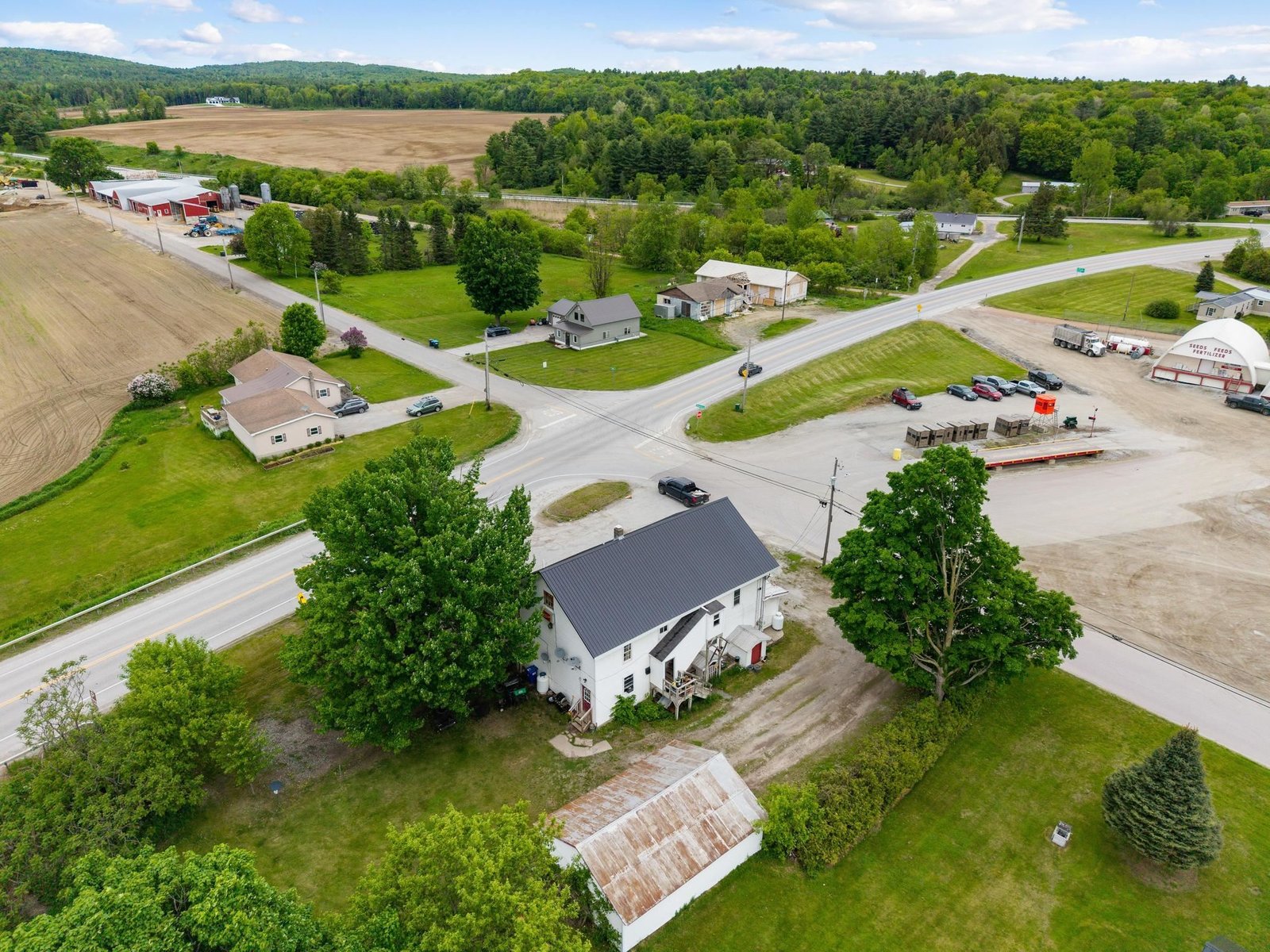 4232 Vermont Route 105