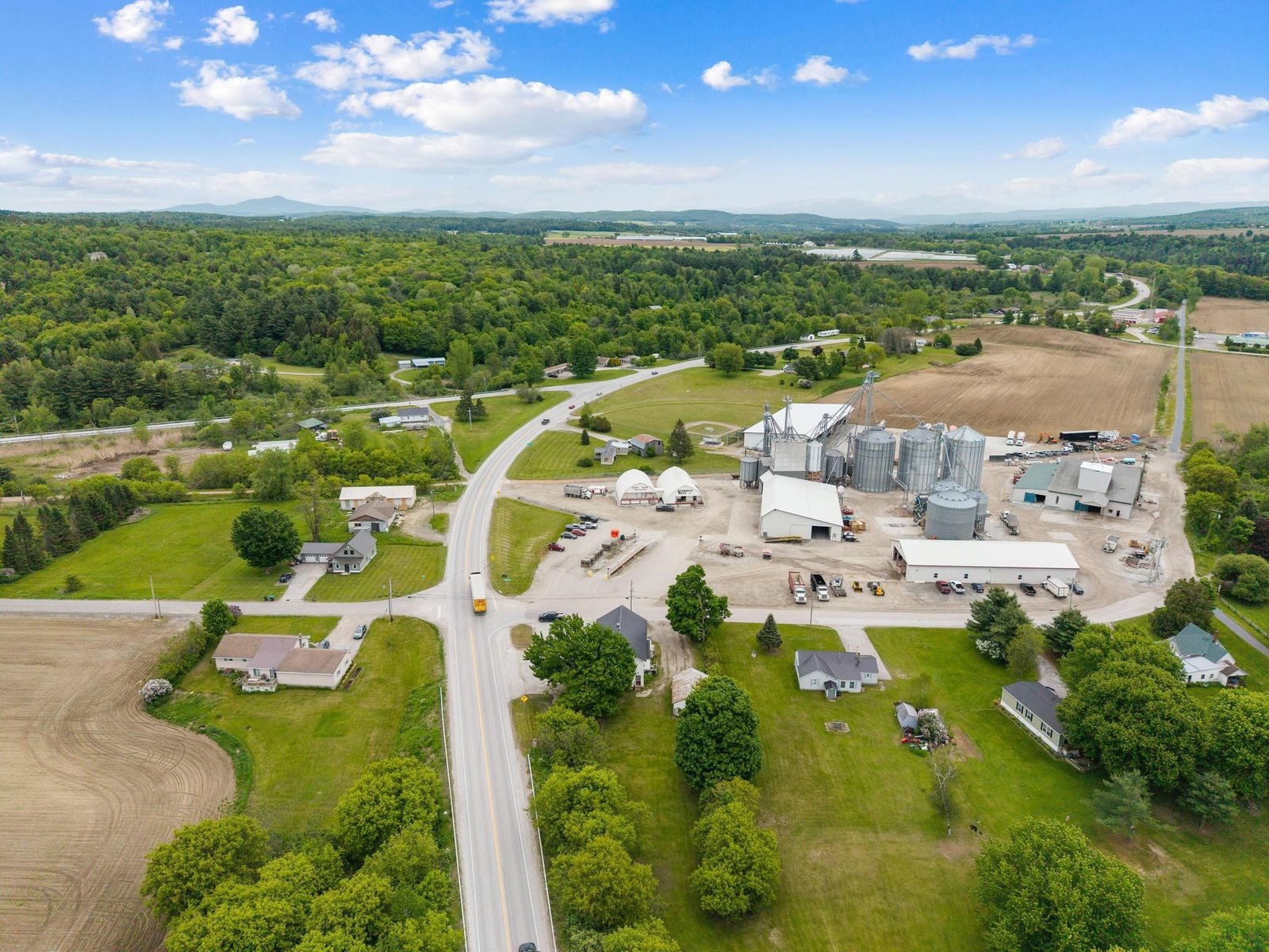 4232 Vermont Route 105