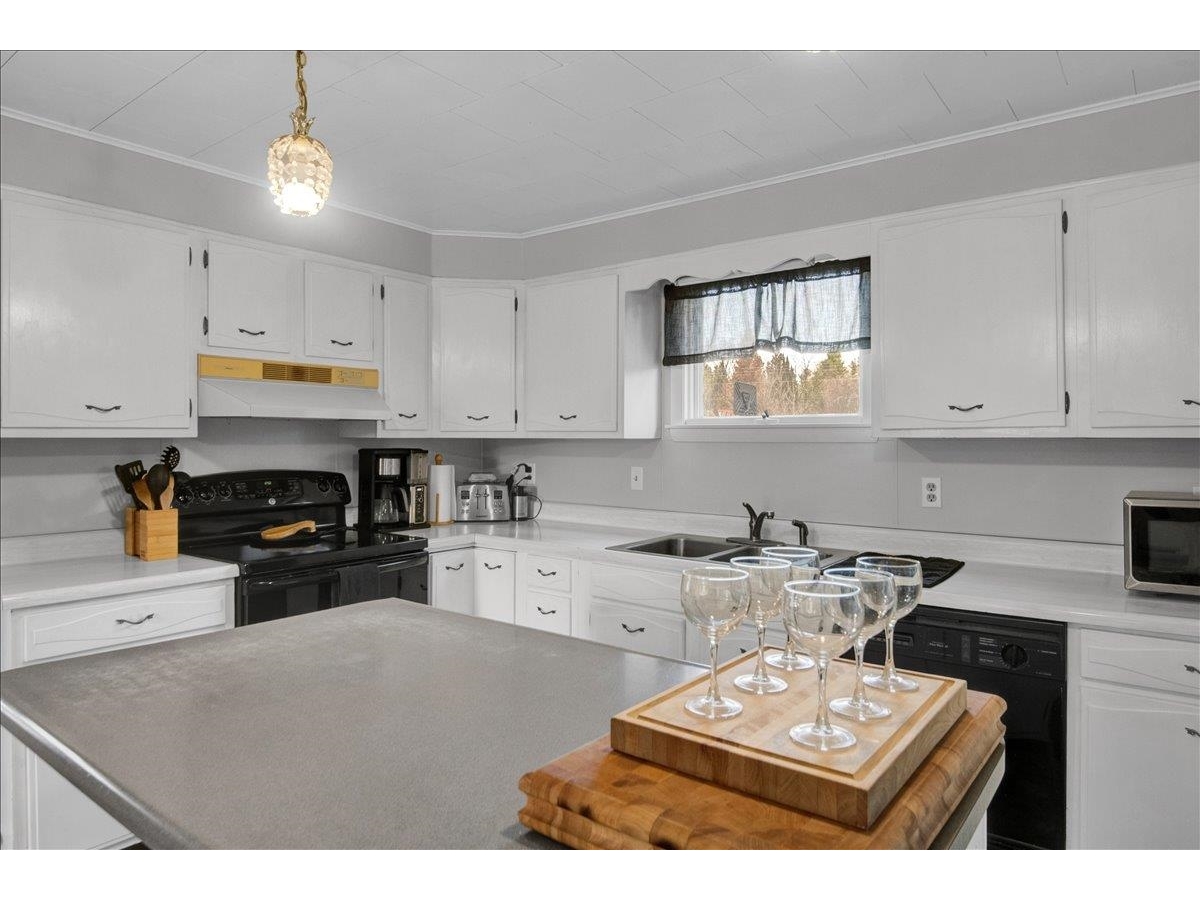 424 Lower Village Road