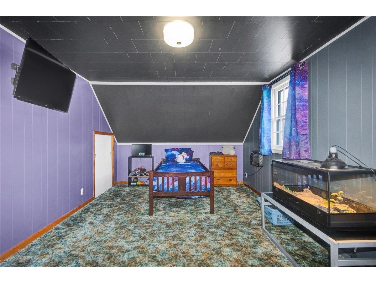 424 Lower Village Road