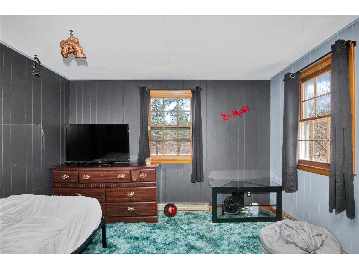 424 Lower Village Road
