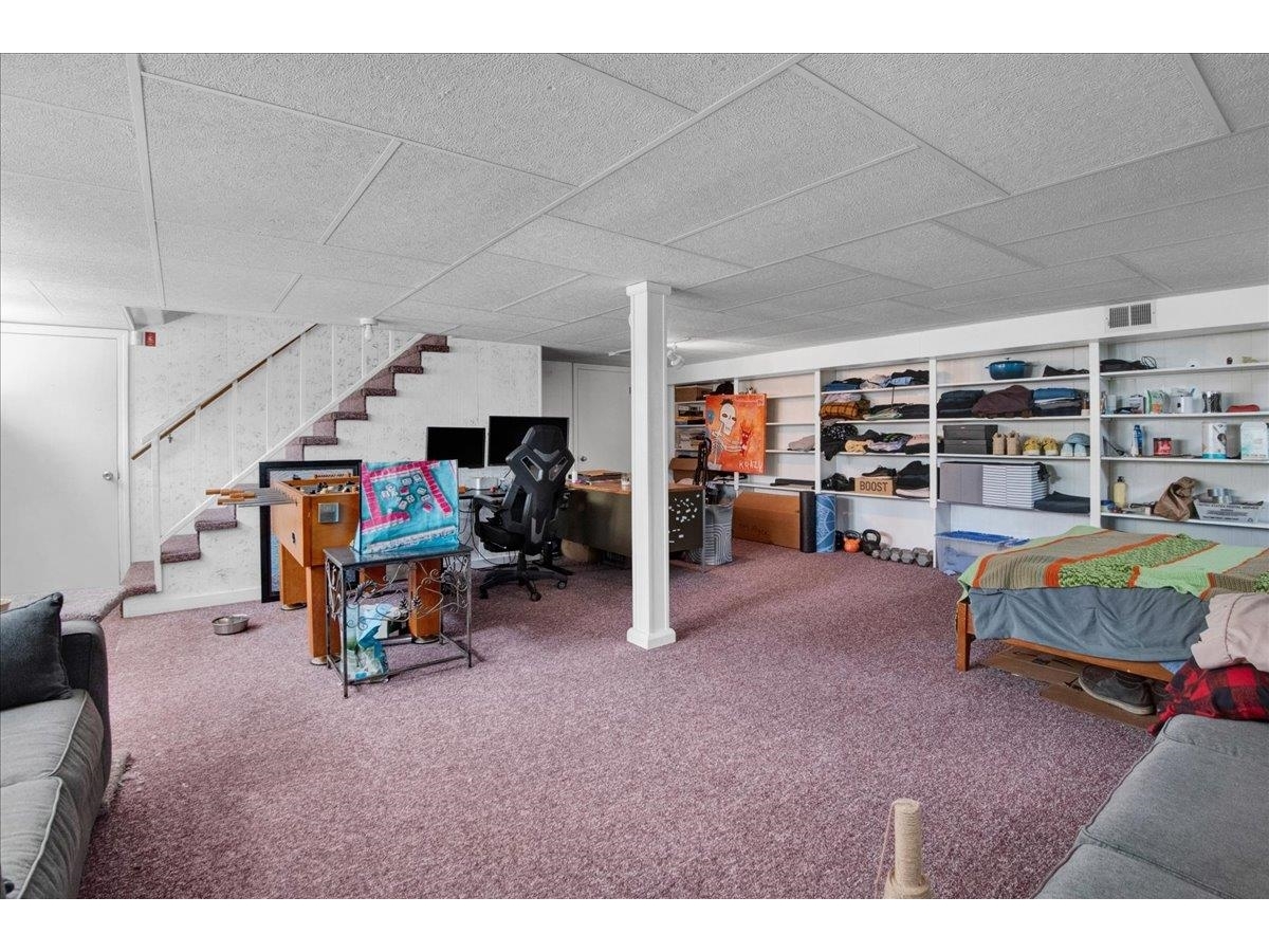 424 Lower Village Road