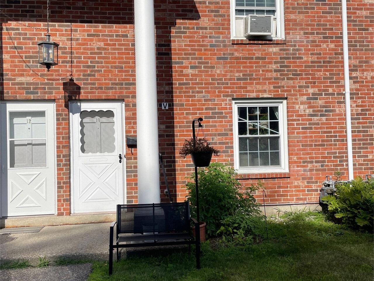 425 Dorset Street