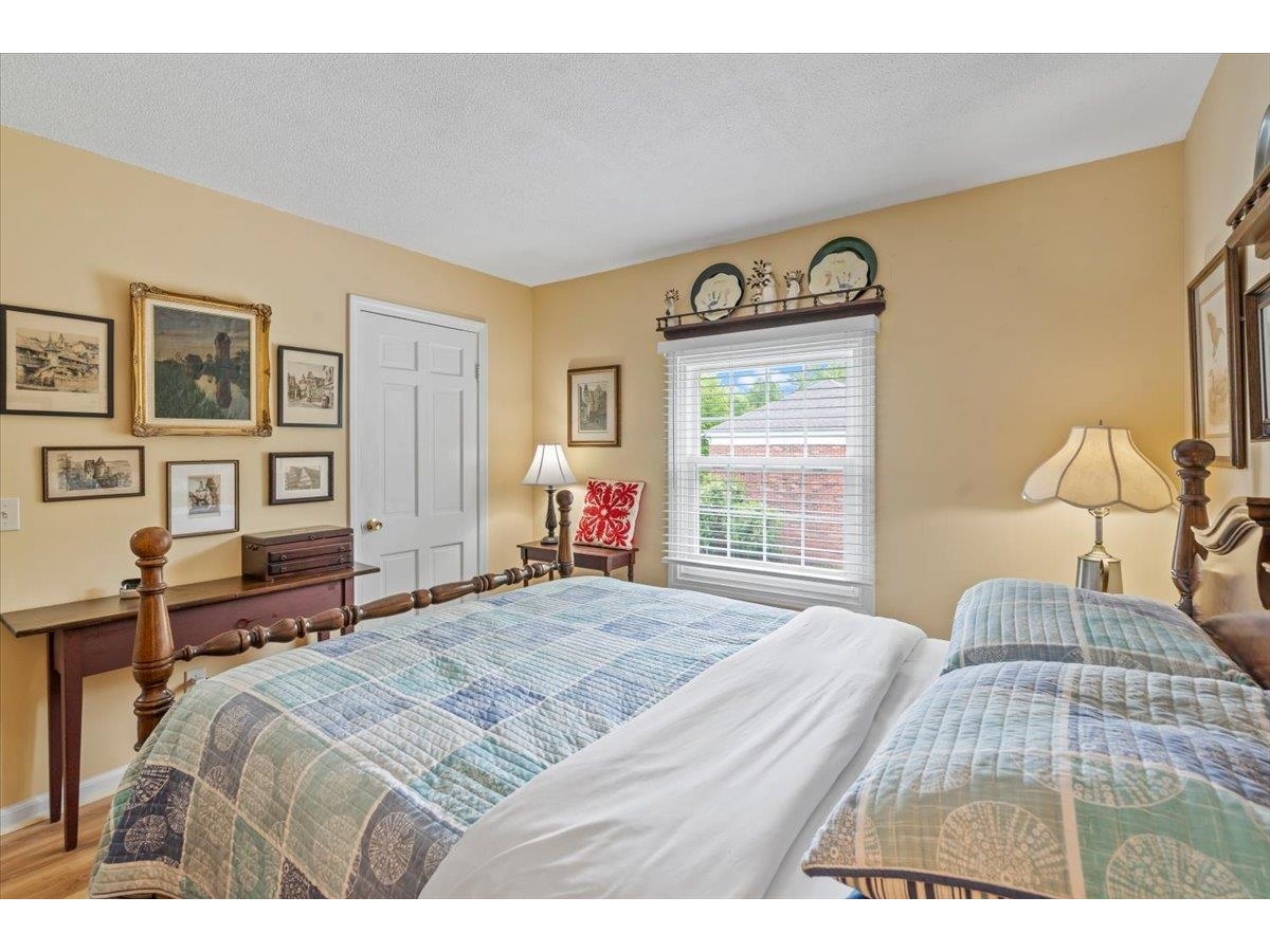 425 Dorset Street, Unit 10