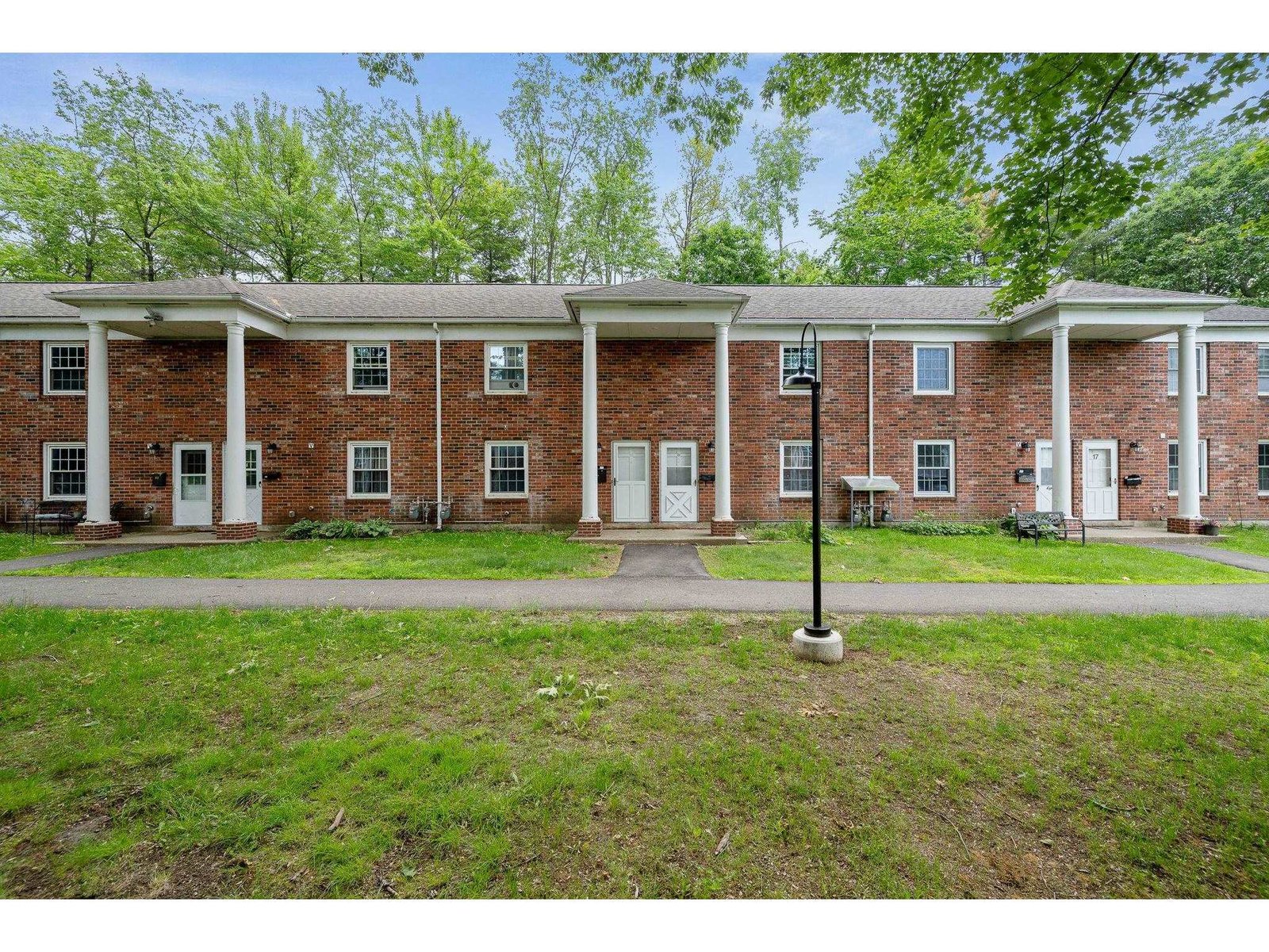 425 Dorset Street, Unit 19