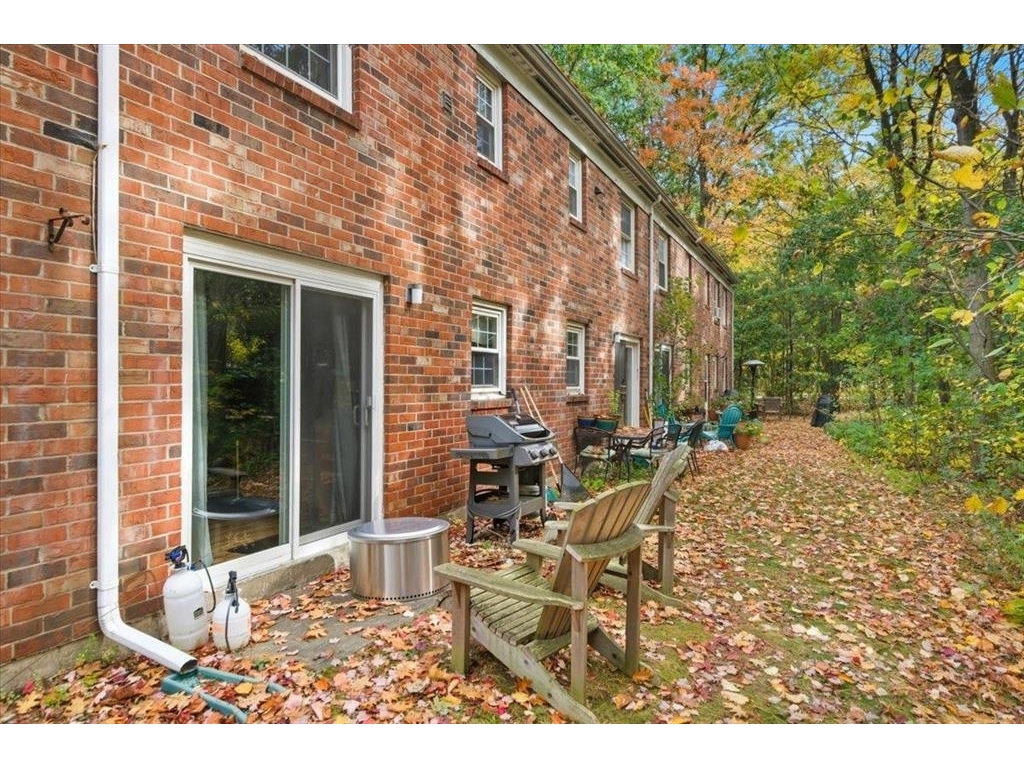 425 Dorset Street, Unit 21
