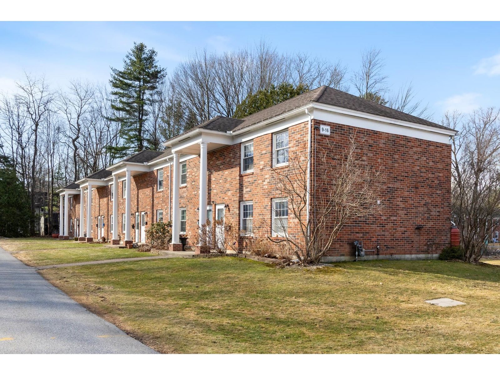 425 Dorset Street, Unit 9