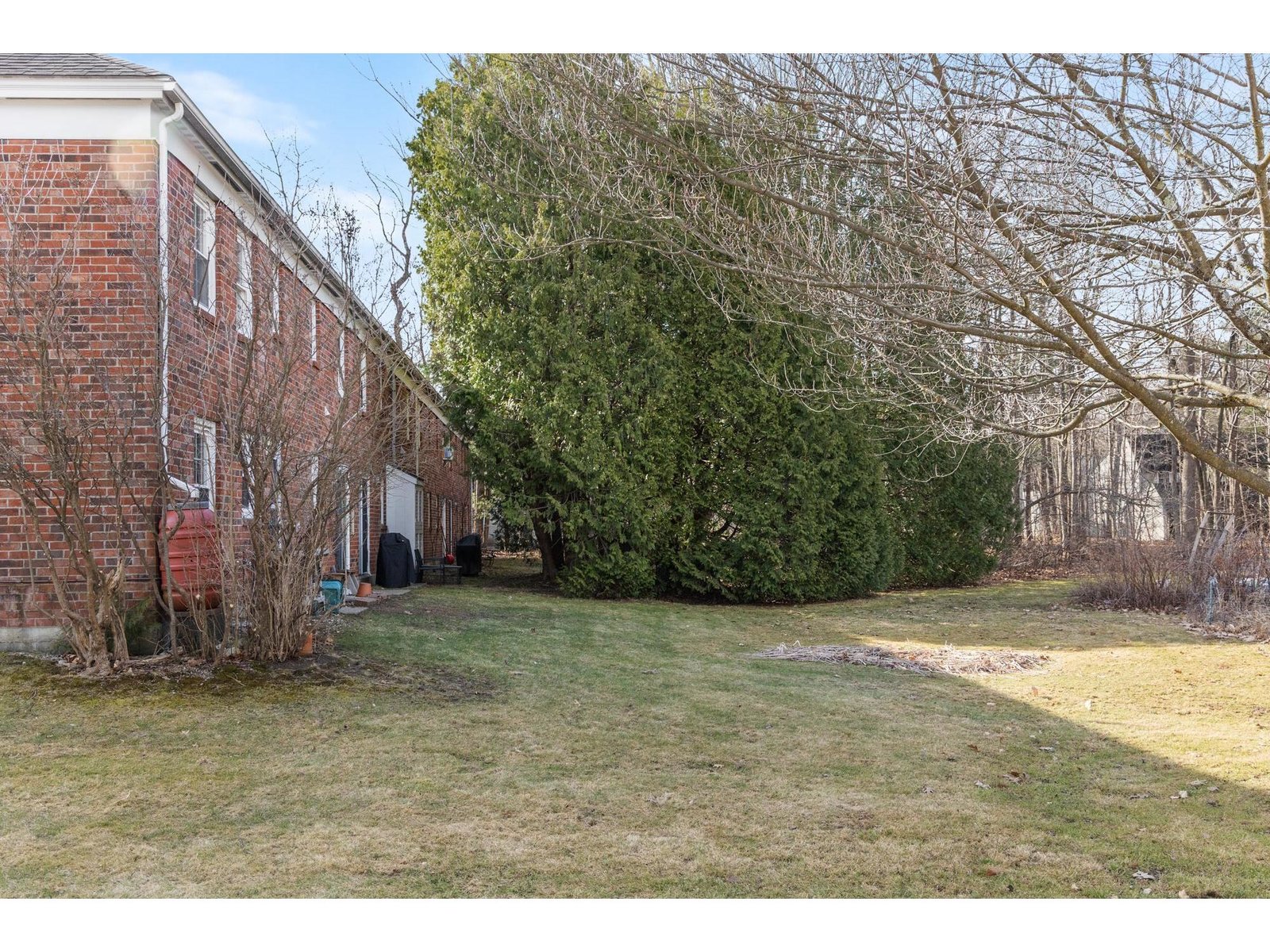 425 Dorset Street, Unit 9