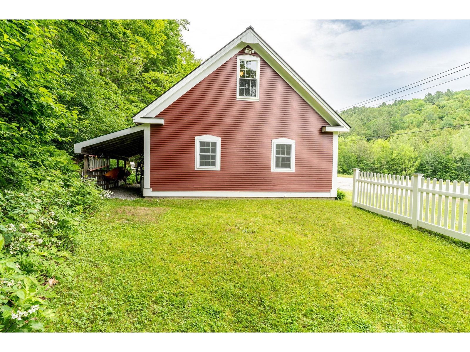 425 Nebraska Valley Road