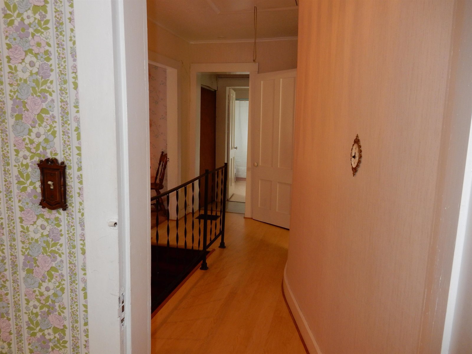 upper level hall