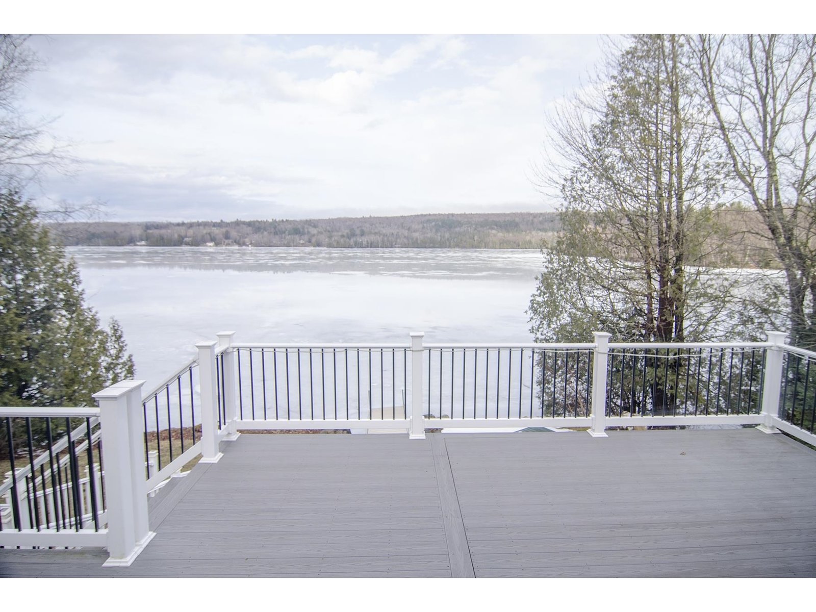 426 West Echo Lake Road