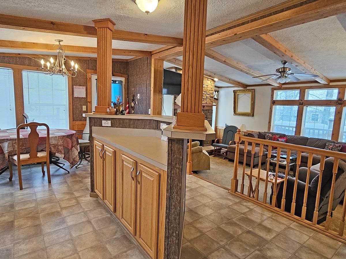 Kitchen/Dining