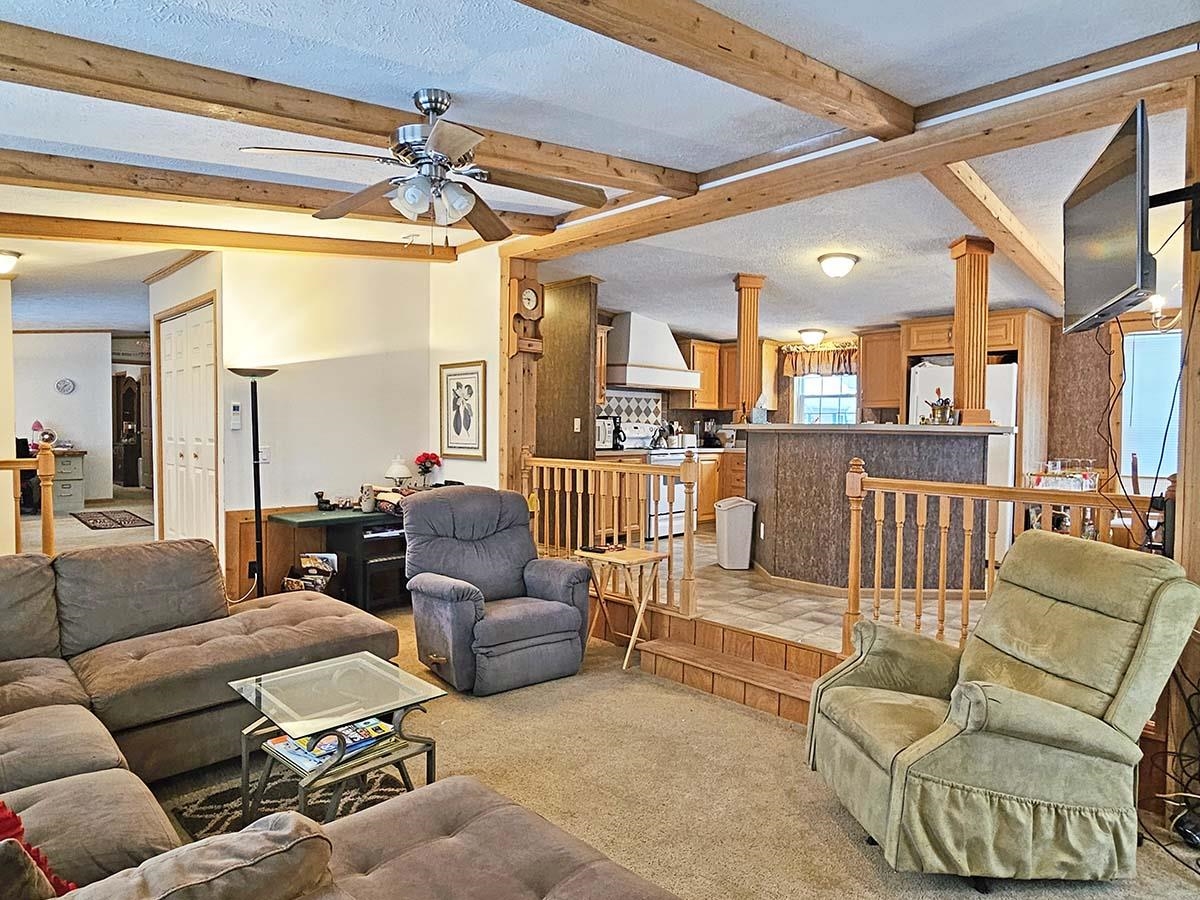 427 Dewing Road