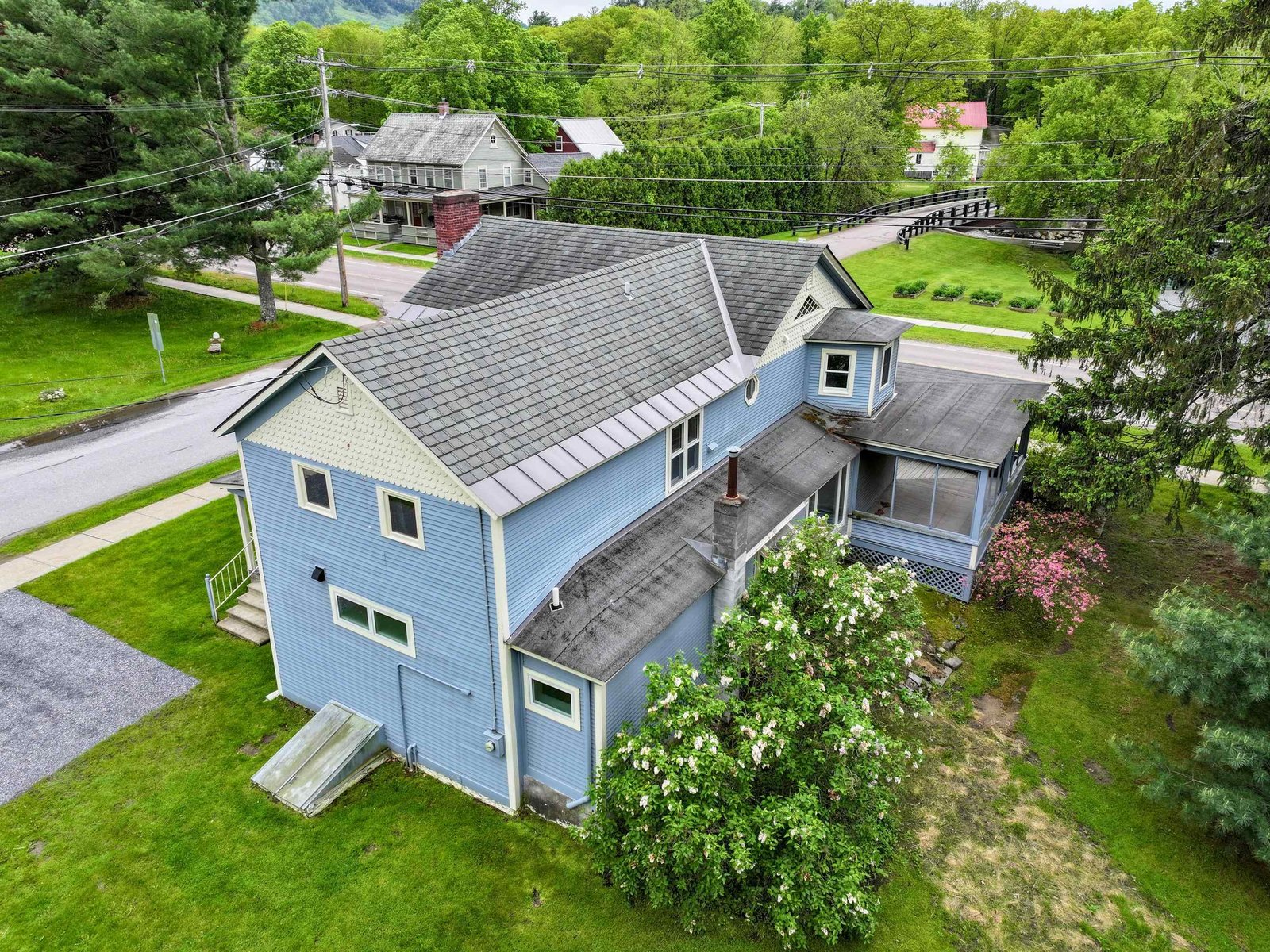 427 E Main Street