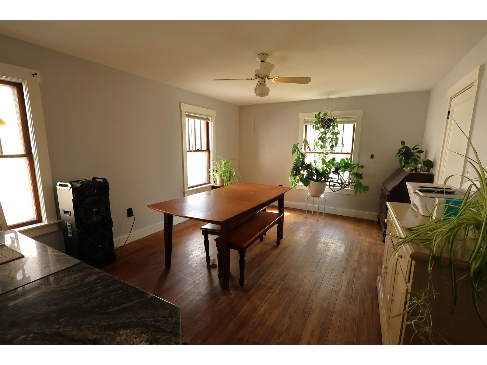 427 Maple Street