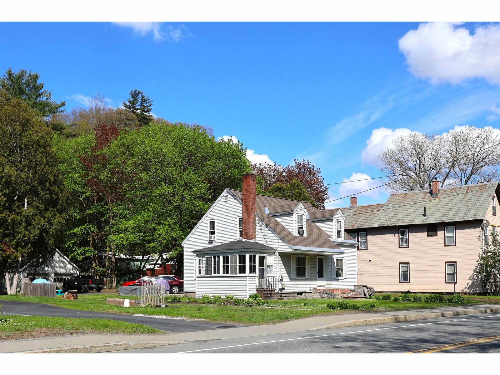 427 Maple Street