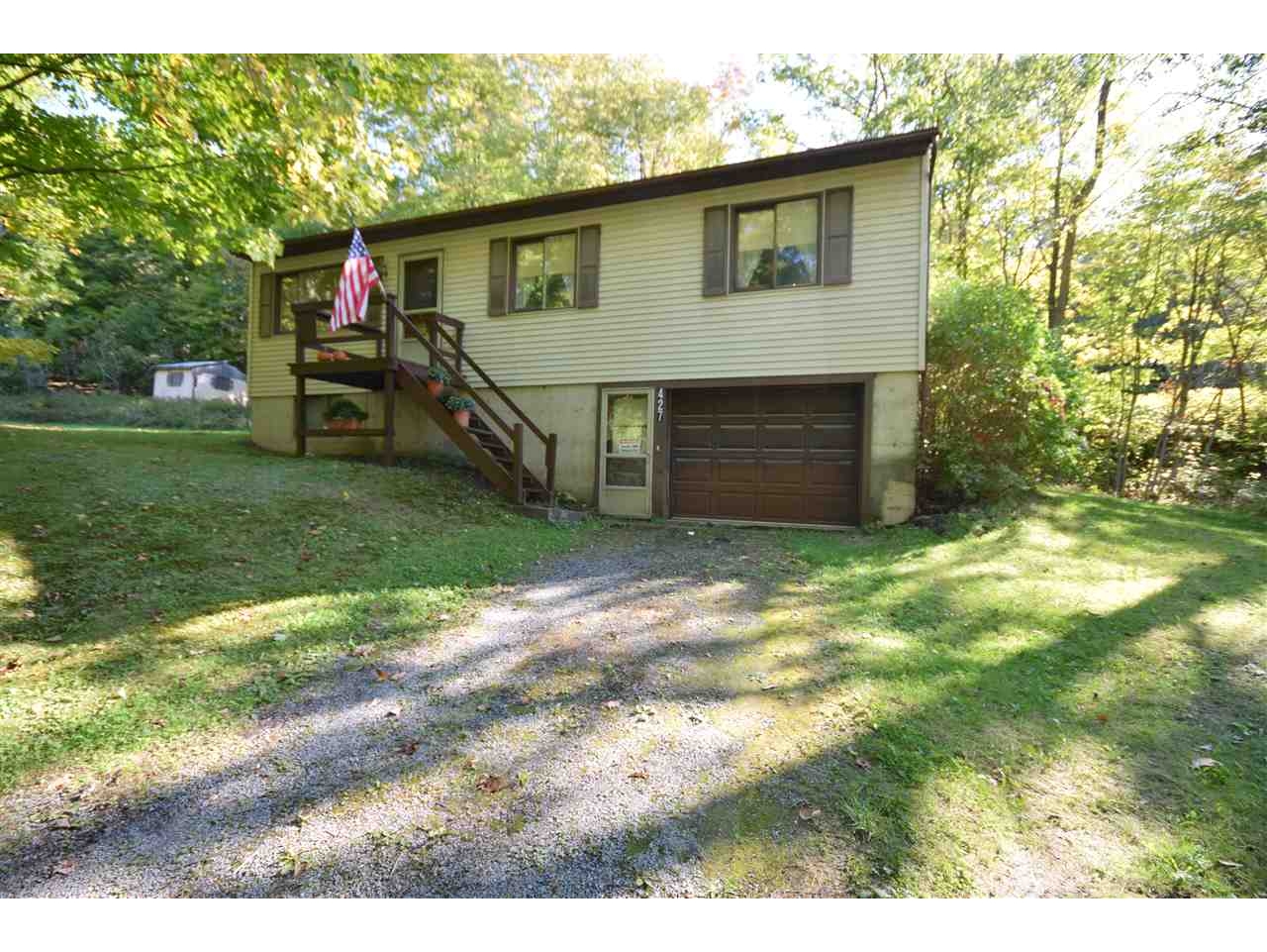 427 Woods Hollow