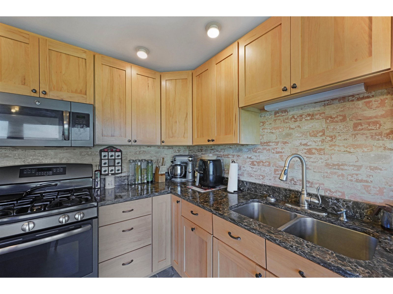 428 Lawson Ridge
