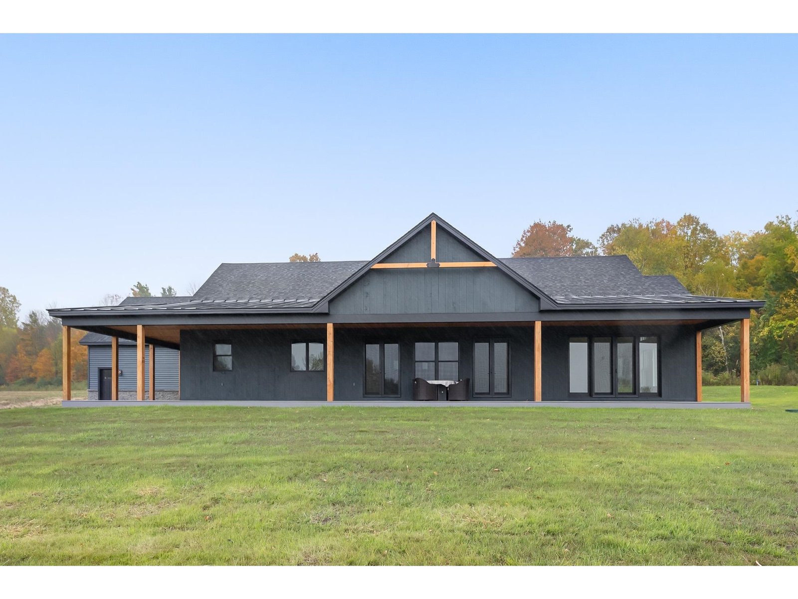 429 Mayville Drive, Unit 1