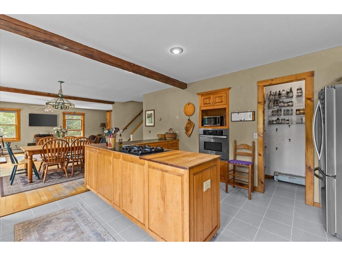 429 Polhemus Road