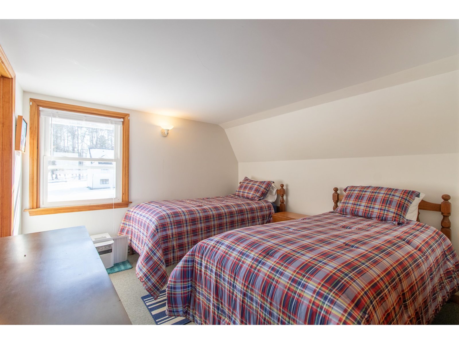 Bedroom above garage