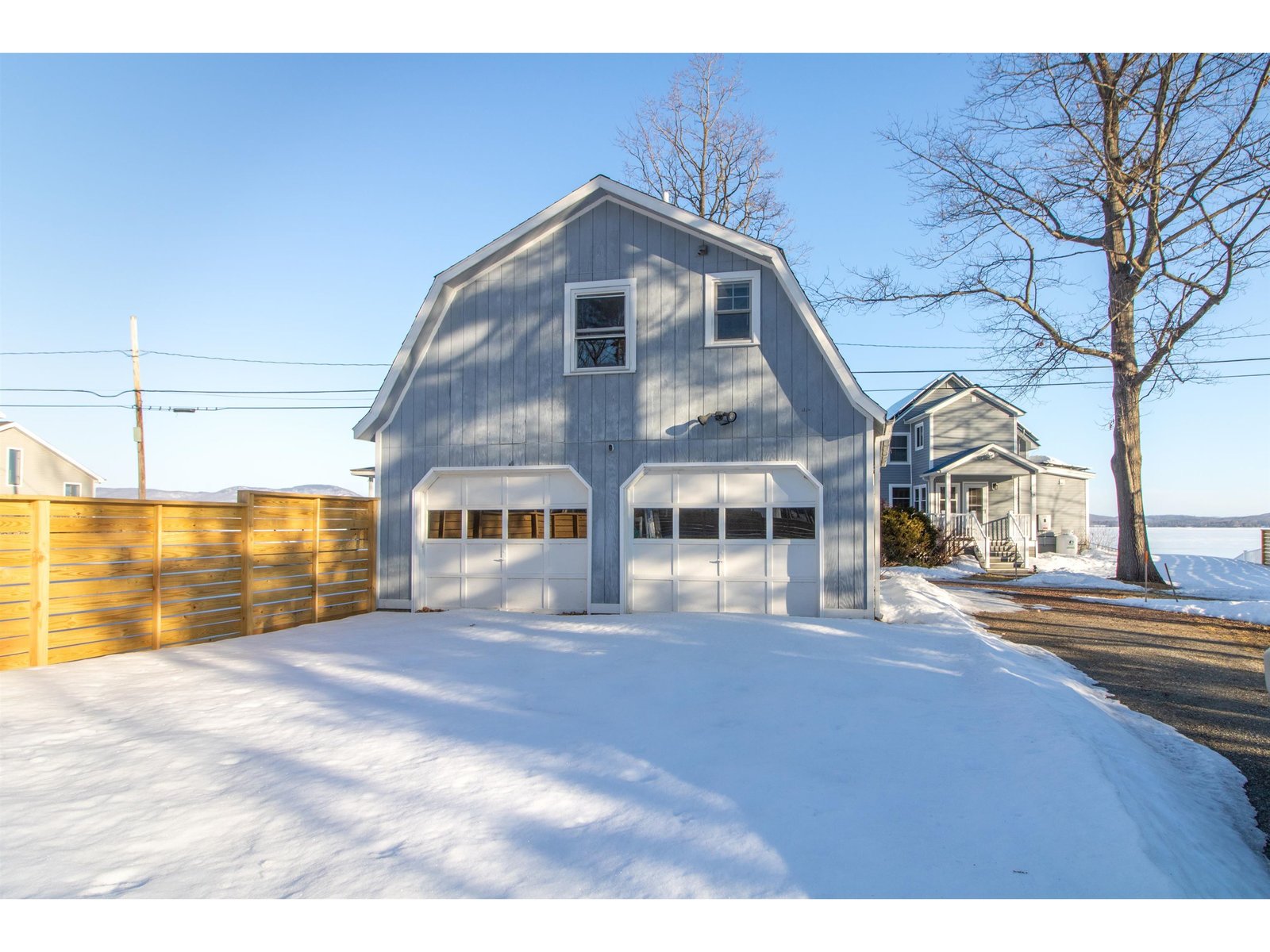 Garage/Living space
