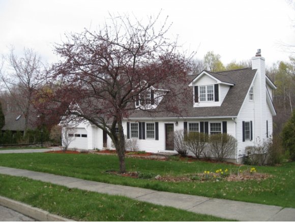 43 Briar Ln