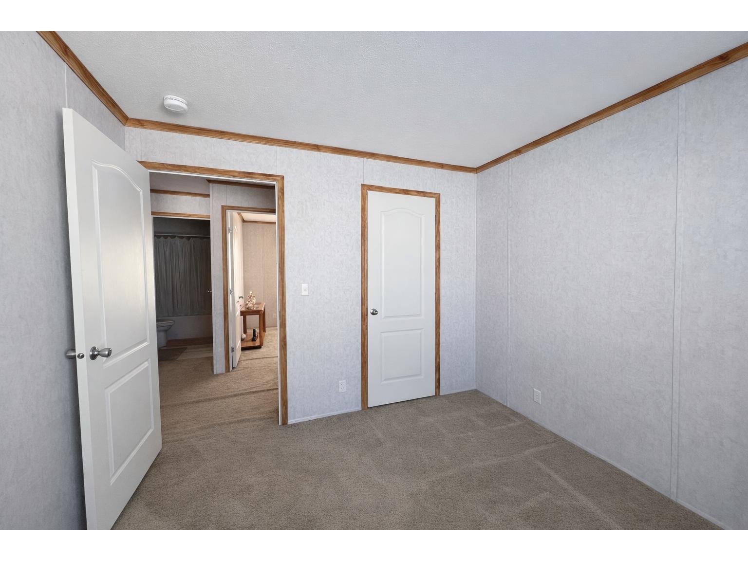 43 Crystal Lane