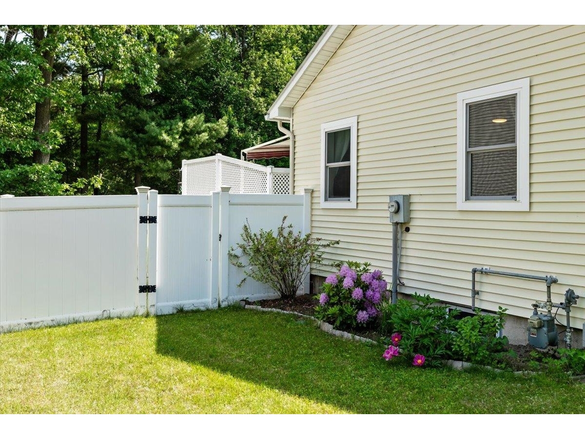 43 Ira Allen Court
