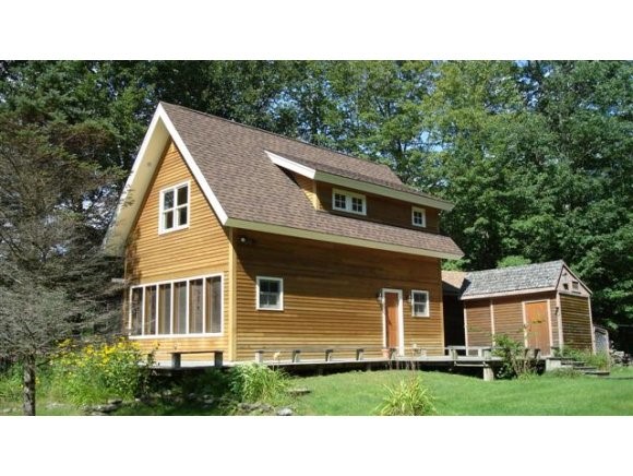 43 Montgomery Heights RD