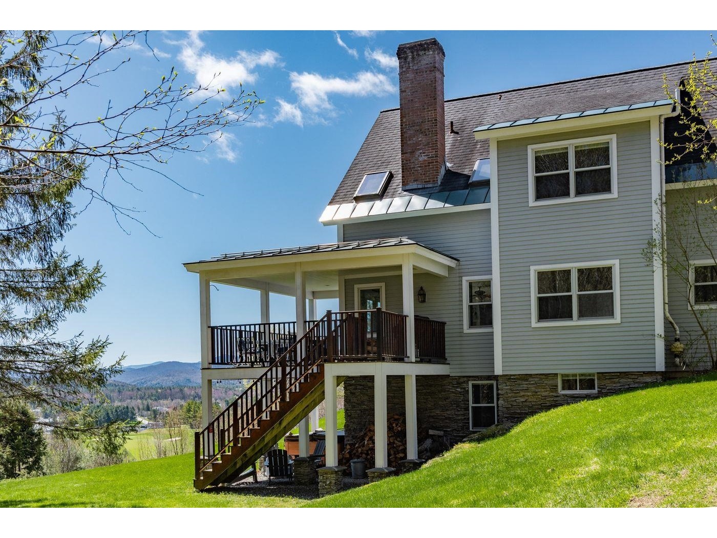 43 Perkins Lane