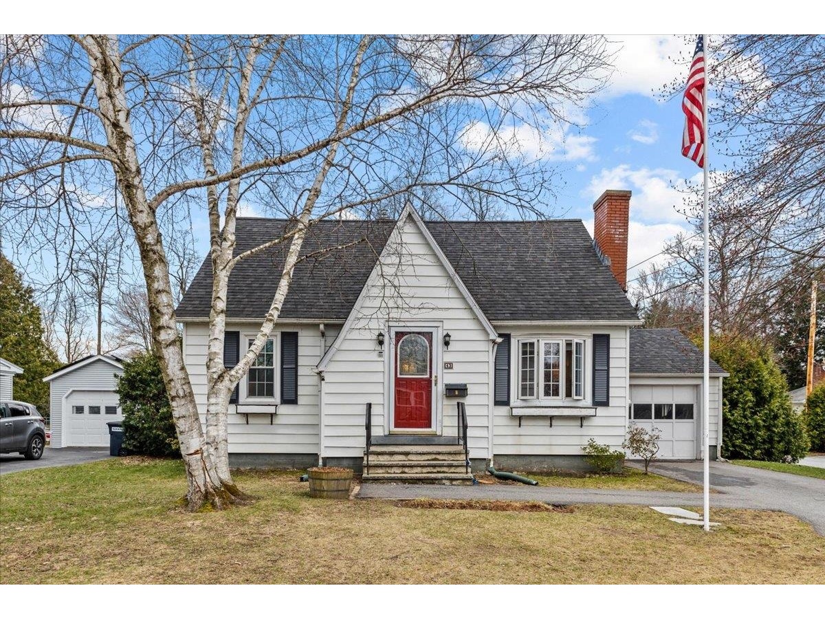 43 Sunset Avenue