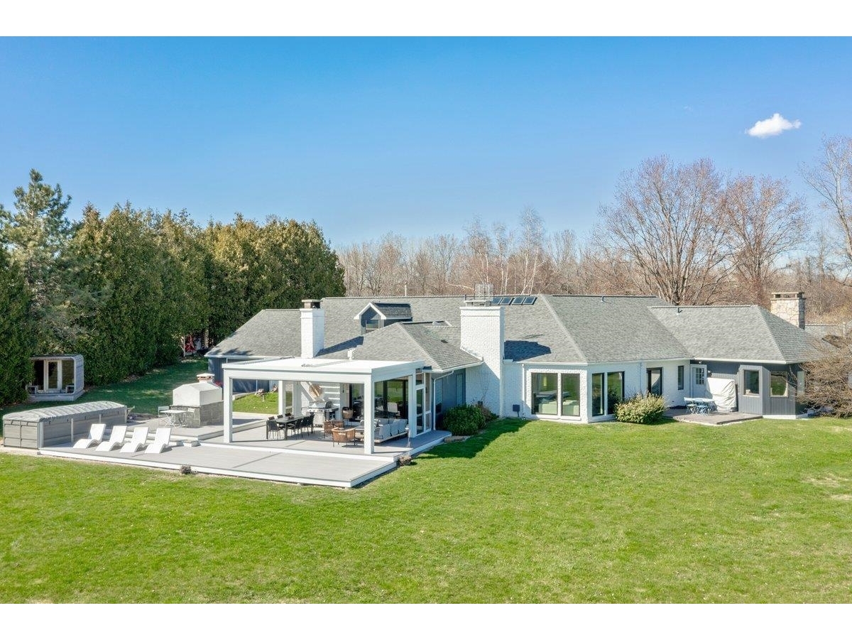 431 McGregor Point, Alburgh