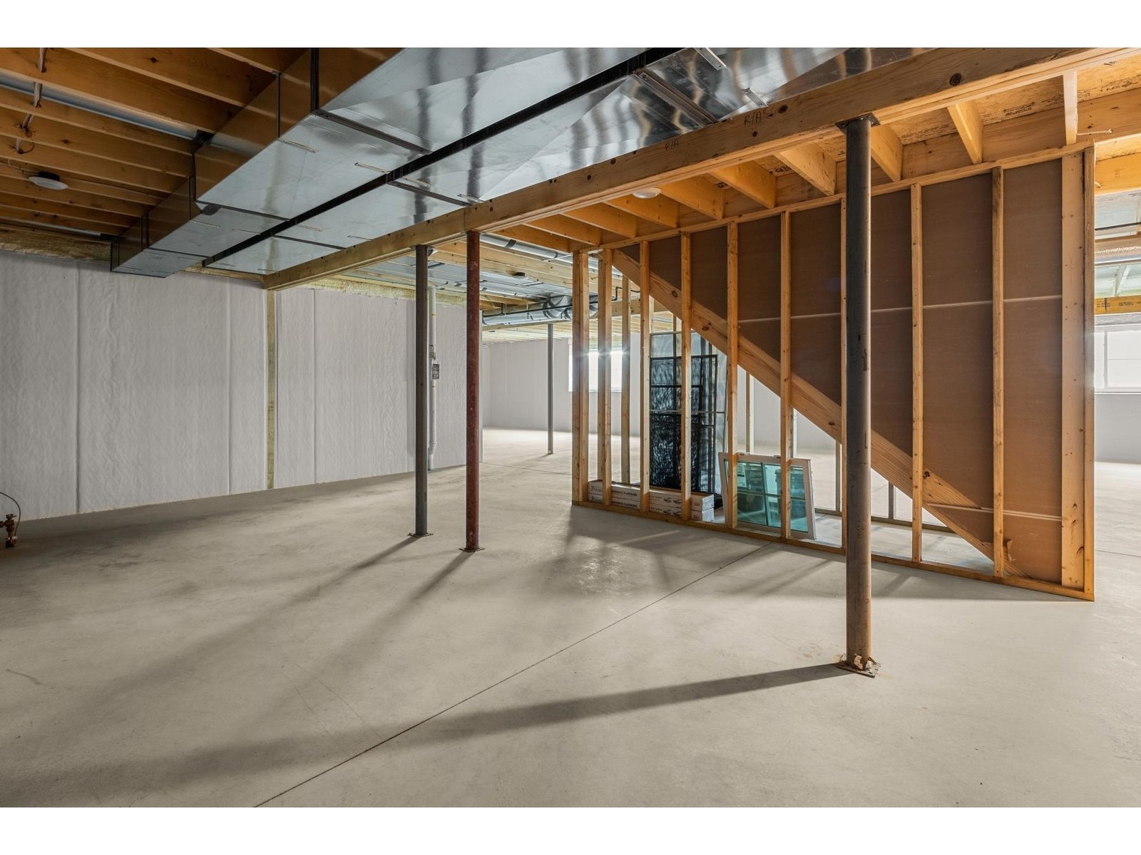 435 Commodore Drive, Unit 19