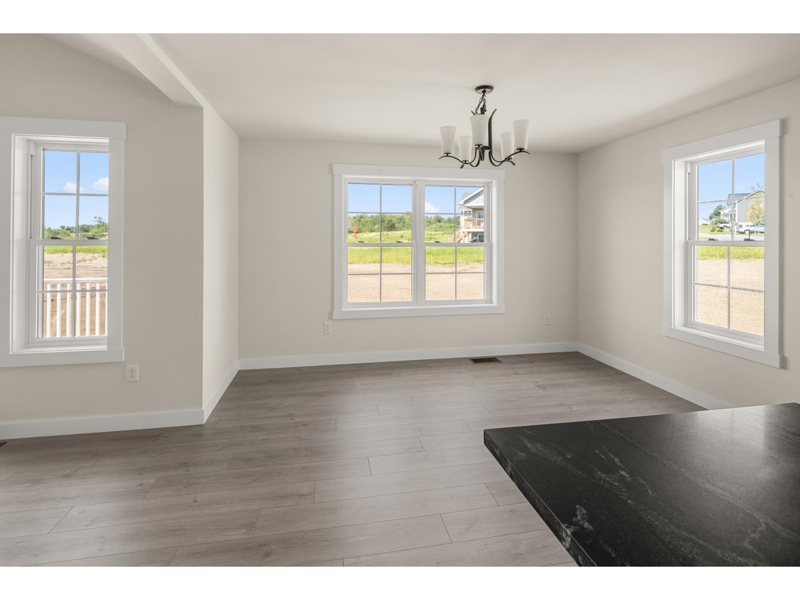 435 Commodore Drive, Unit 19