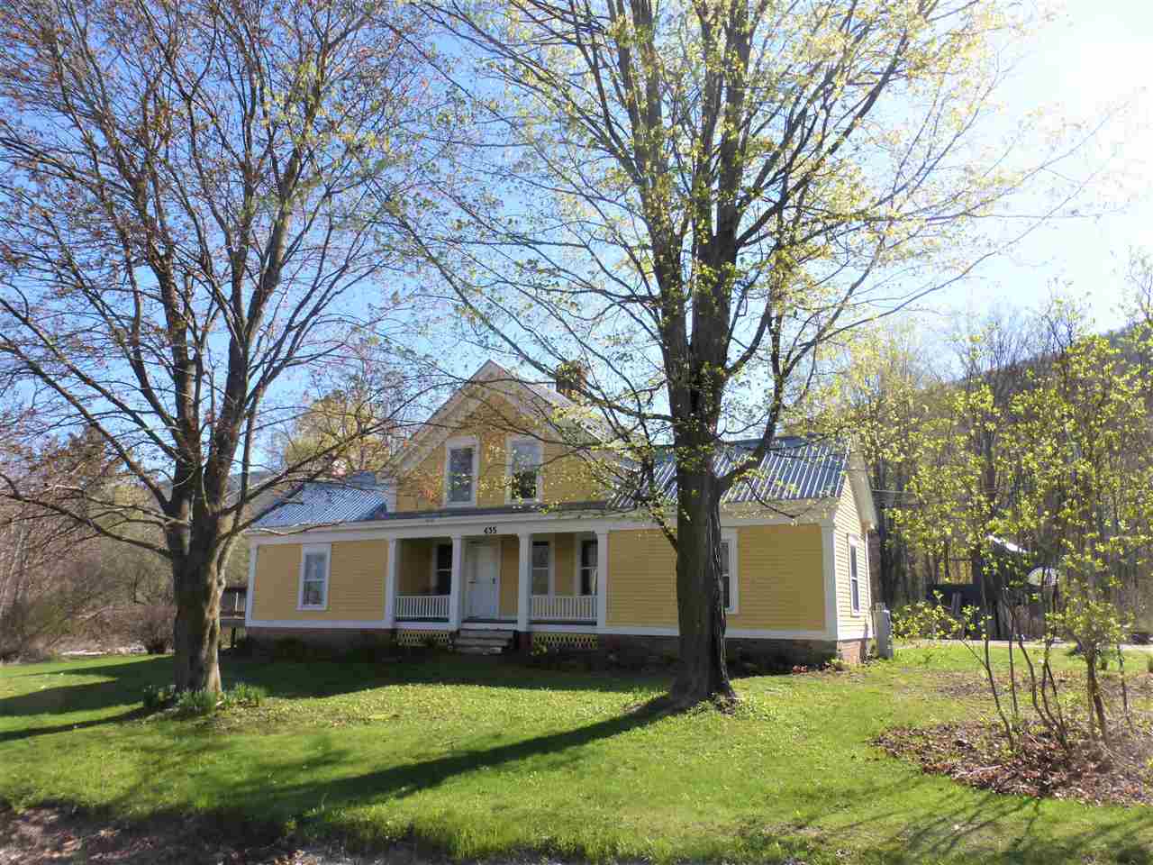 435 Lower Notch Road