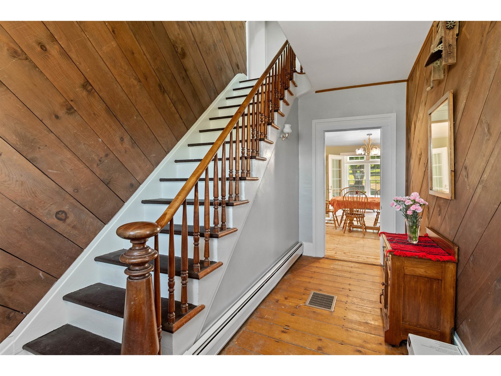 4351 Crown Point Road