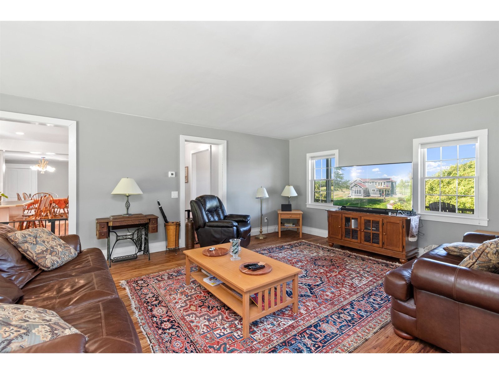 4351 Crown Point Road