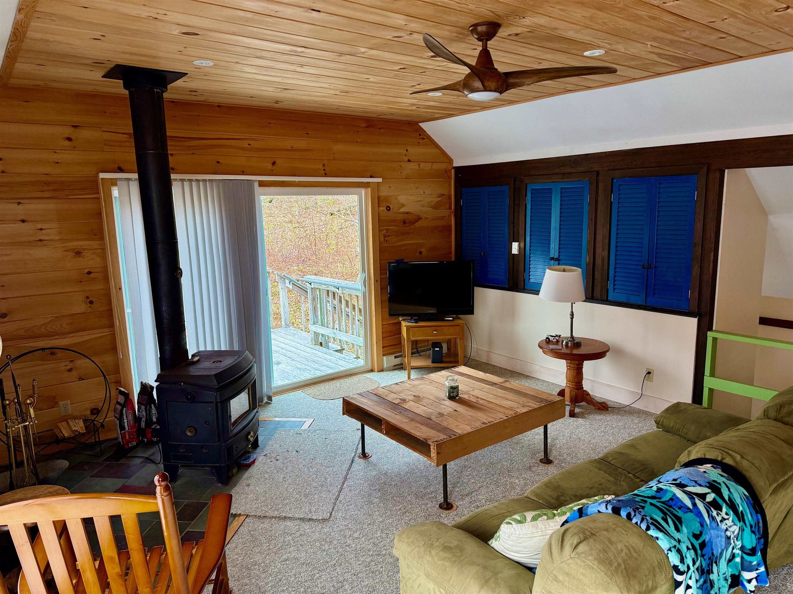 436 Mountain View Loop