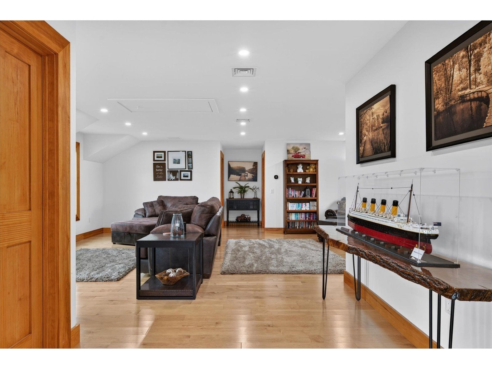 Second Level Living Area