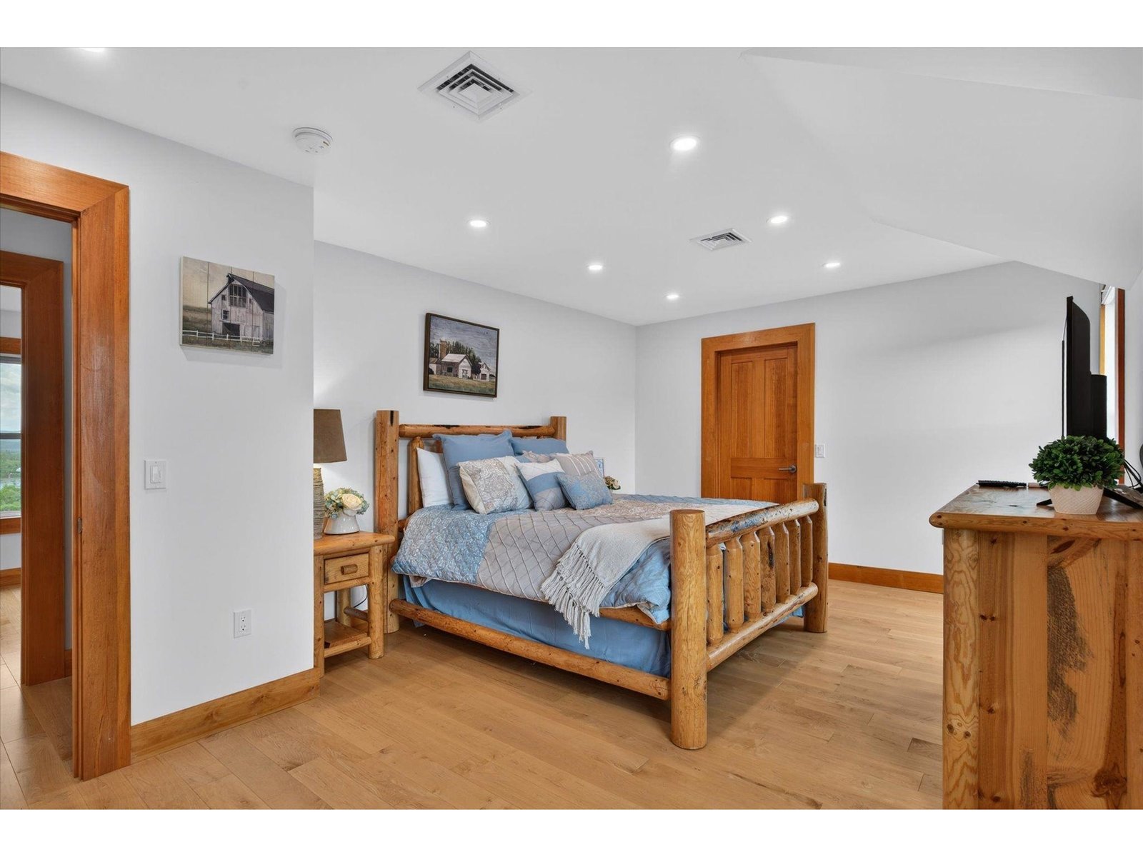 Fourth Bedroom