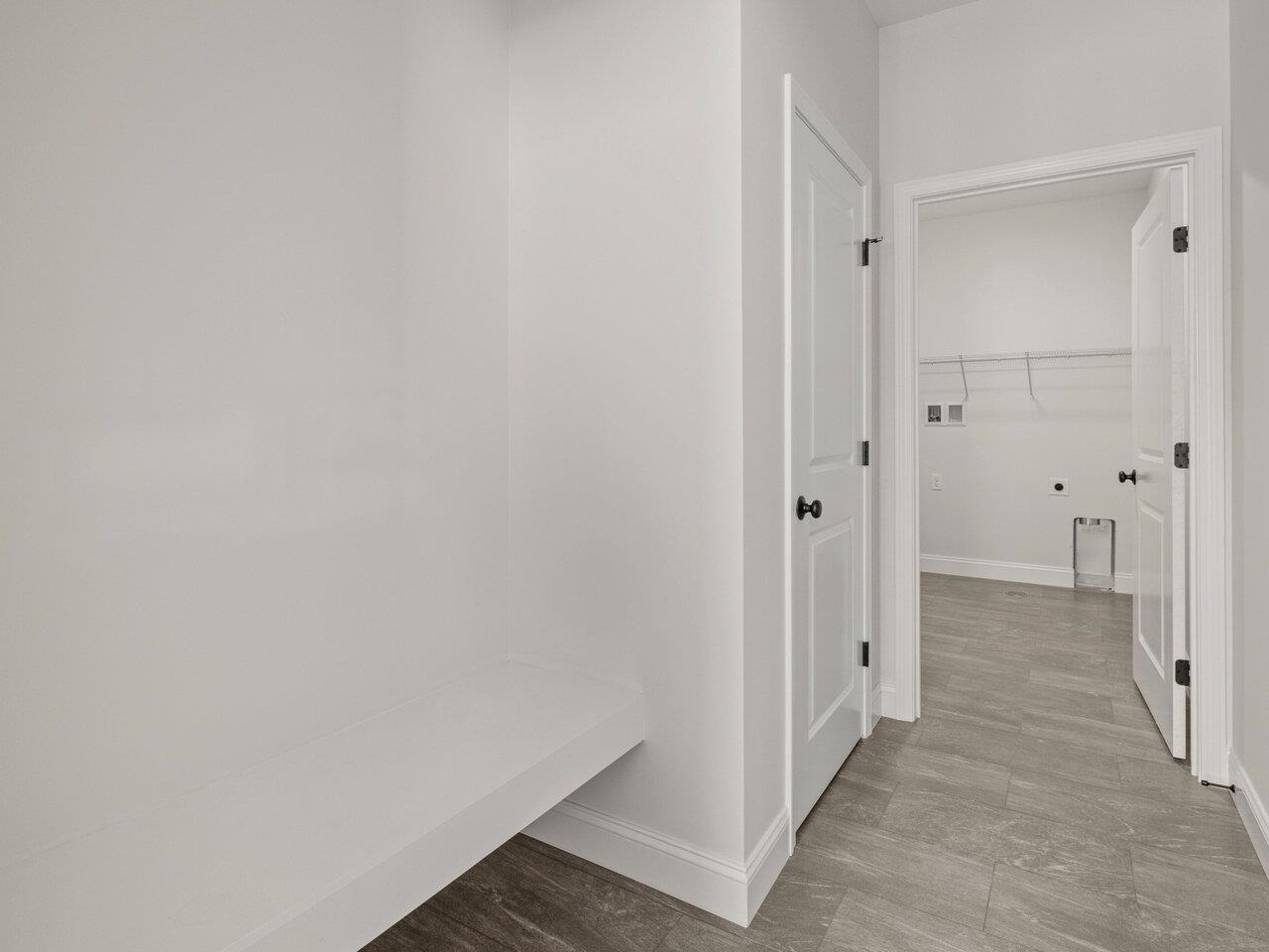 Mudroom & Laundry