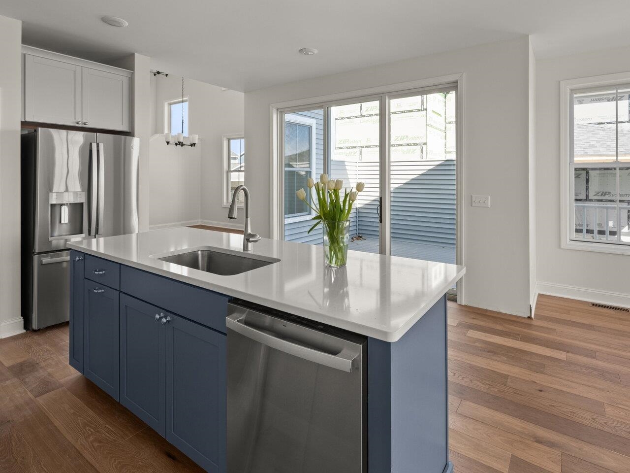 Center Island in Kitchen