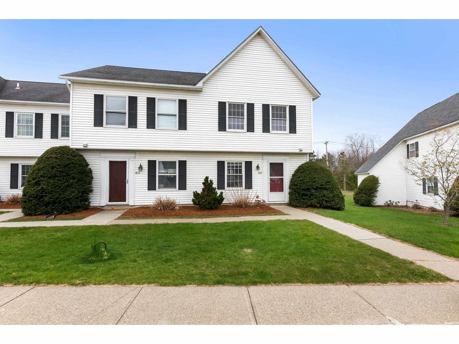 437 Westview Circle